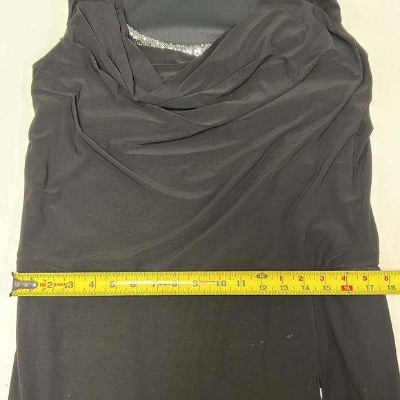 Scarlett Scoop Neck Peek a Boo Sequined Dress Size 8 - Picture 9 of 9